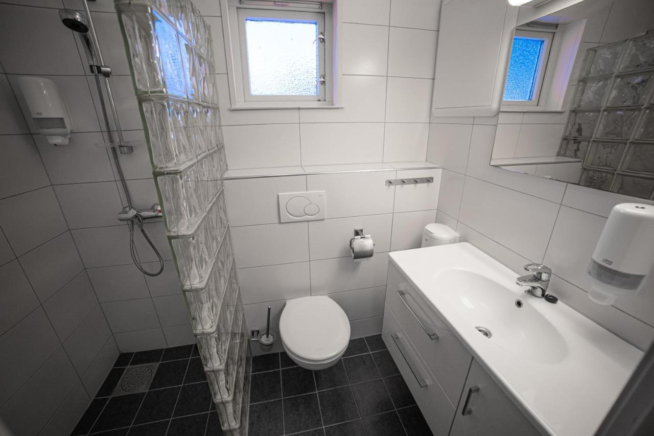 Forde Gjestehus Og Camping Exteriör bild