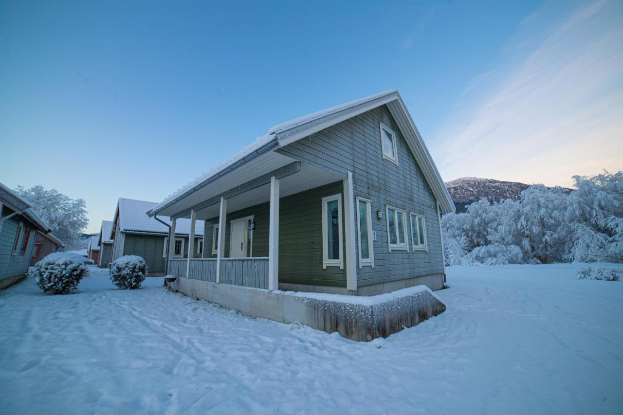 Forde Gjestehus Og Camping Hotell Exteriör bild